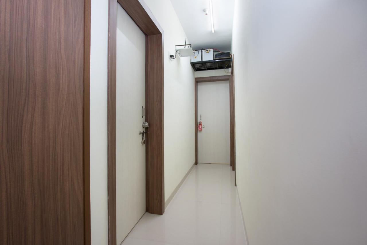 Oyo 9052 Leisurely Abode Hotel Khadki Kültér fotó